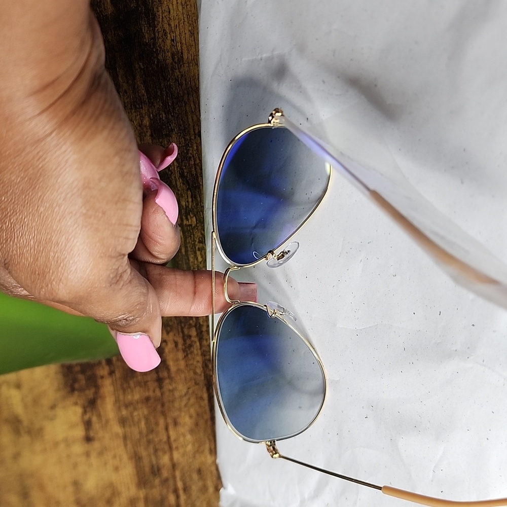 Rayban Aviator Sunglasses- Light Blue (NWOT) - Picture 7 of 7